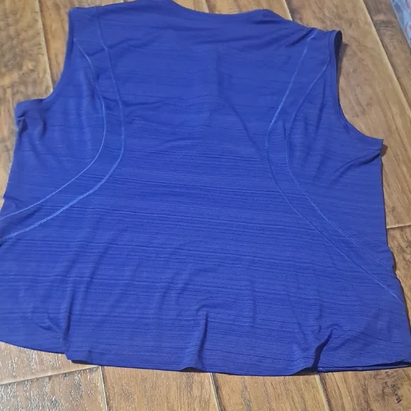 Athleta Royal Blue Muscle Tee - Picture 11 of 11